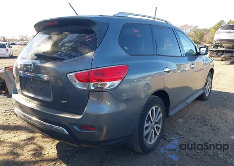 2015 Nissan Pathfinder S from USA, damaged, VIN 5N1AR2MM4FC712579